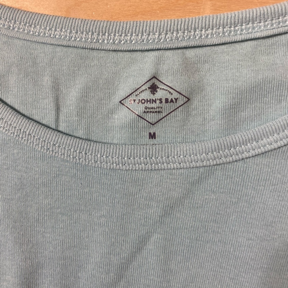 St. John's Bay Light Blue Long Sleeve Crewneck Top Medium (QO) - Picture 4 of 6